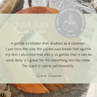 SCRUB CLEANSER - Cleans & moisturises your face